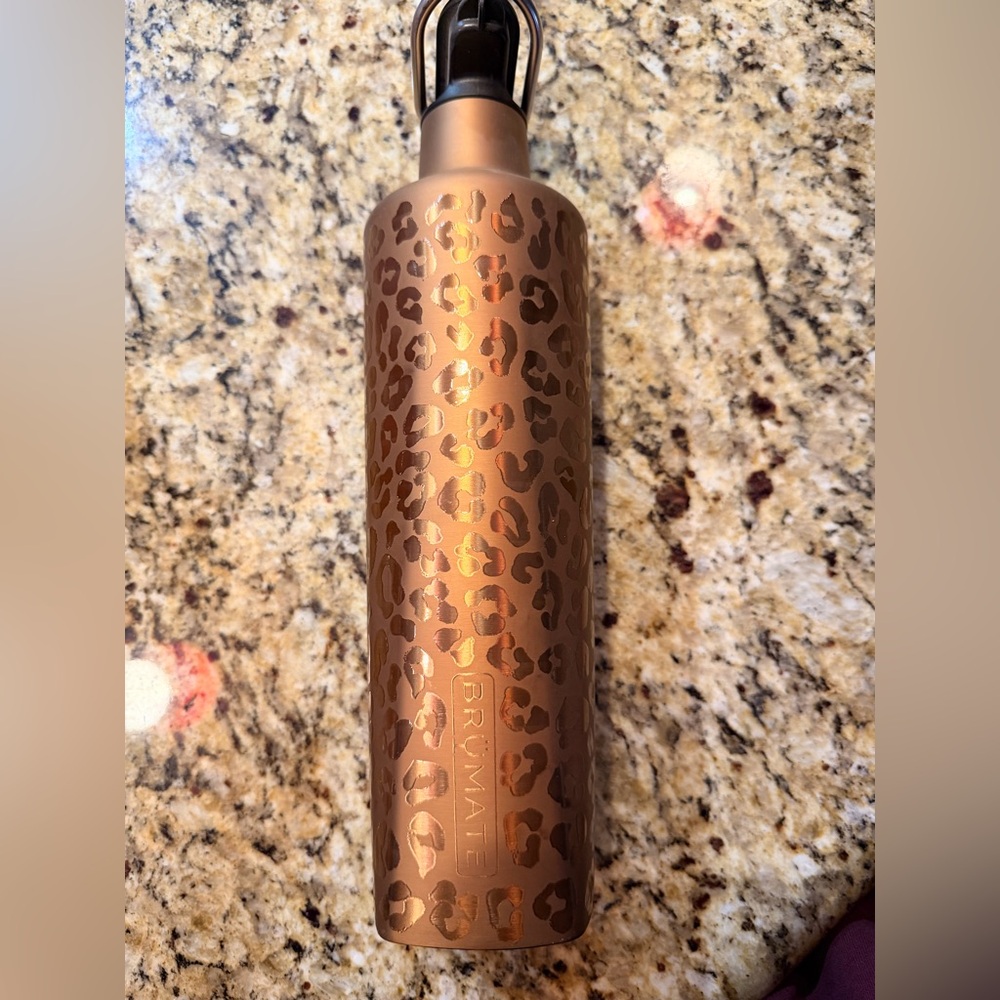 BrüMate 25oz ReHydration Bottle | Gold Leopard